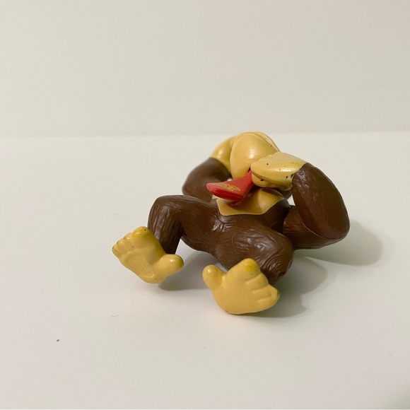 DK Donkey Kong Country Nintendo PVC Mini Figure - Picture 8 of 11